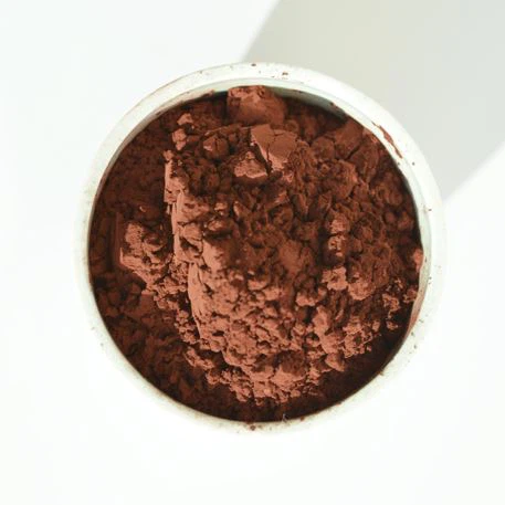 Cores de esmalte cerâmico vermelho marrom